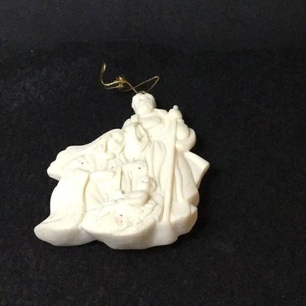 Vintage Avon, holy family, manger ornament